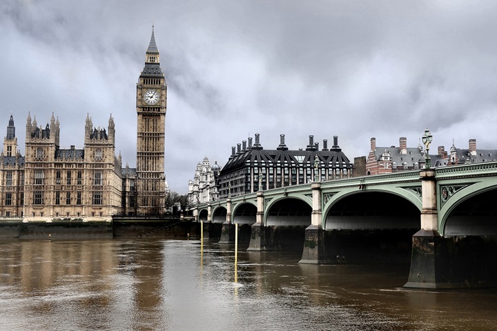 加盟銳琛，開啟男士洗護(hù)新篇章